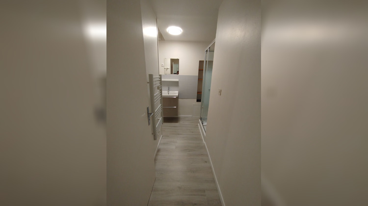 Ma-Cabane - Location Appartement VIBRAYE, 53 m²