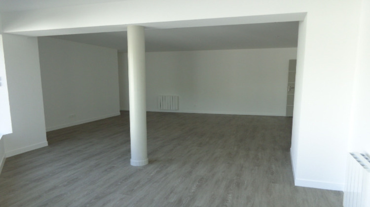 Ma-Cabane - Location Appartement VIBRAYE, 63 m²