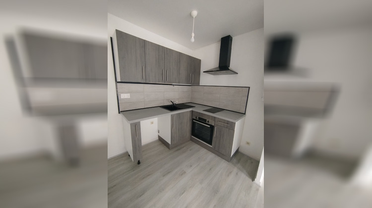 Ma-Cabane - Location Appartement VIBRAYE, 53 m²