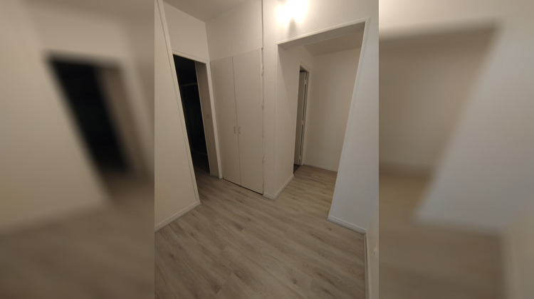 Ma-Cabane - Location Appartement VIBRAYE, 53 m²