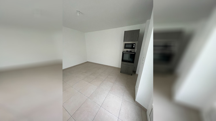 Ma-Cabane - Location Appartement VIBRAYE, 43 m²