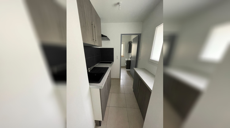 Ma-Cabane - Location Appartement VIBRAYE, 43 m²