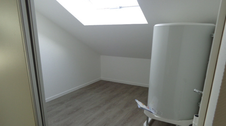 Ma-Cabane - Location Appartement VIBRAYE, 81 m²