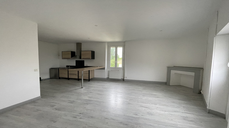 Ma-Cabane - Location Appartement Vic-en-Bigorre, 32 m²