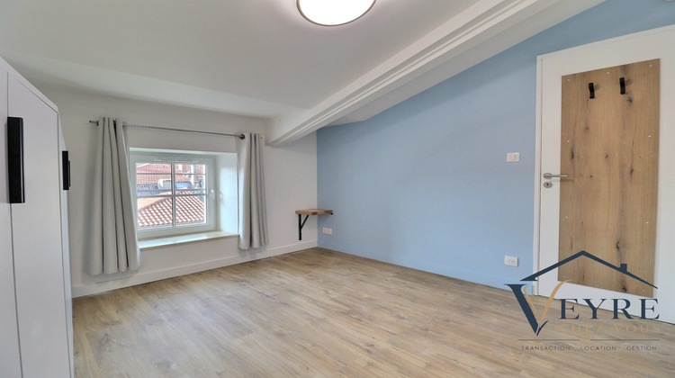 Ma-Cabane - Location Appartement Vic-le-Comte, 44 m²