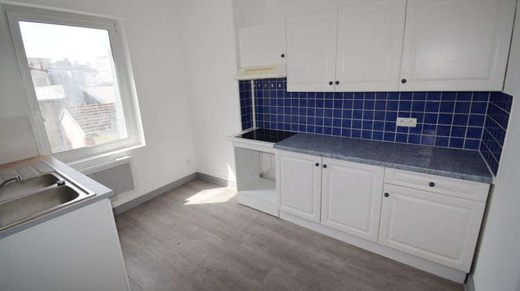 Ma-Cabane - Location Appartement VICHY, 57 m²