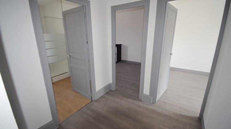 Ma-Cabane - Location Appartement VICHY, 57 m²