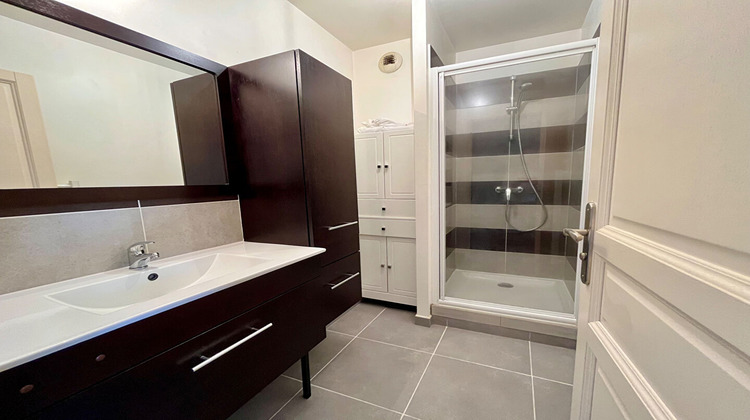 Ma-Cabane - Location Appartement VIDAUBAN, 39 m²