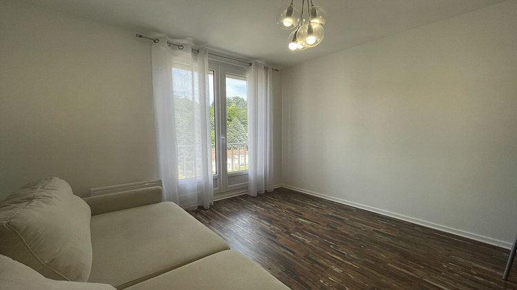 Ma-Cabane - Location Appartement VIENNE, 69 m²