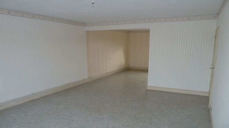 Ma-Cabane - Location Appartement Vierzon, 70 m²