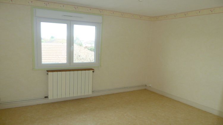 Ma-Cabane - Location Appartement Vierzon, 70 m²