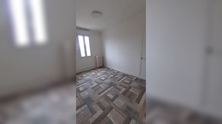 Ma-Cabane - Location Appartement Vierzon, 76 m²