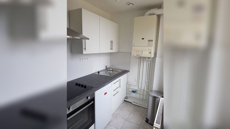 Ma-Cabane - Location Appartement Vierzon, 43 m²