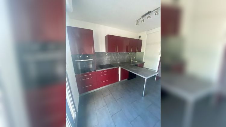 Ma-Cabane - Location Appartement Vierzon, 83 m²