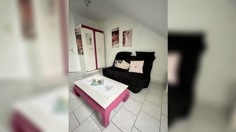 Ma-Cabane - Location Appartement Vierzon, 17 m²