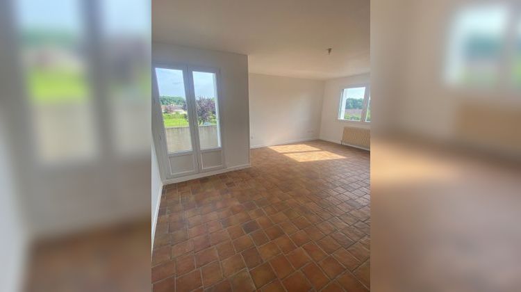 Ma-Cabane - Location Appartement Vierzon, 77 m²