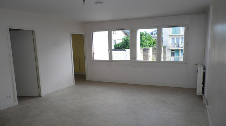 Ma-Cabane - Location Appartement Vierzon, 25 m²