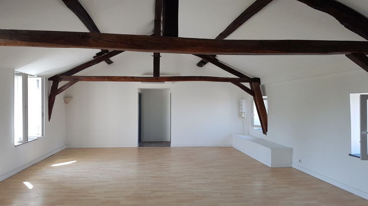 Ma-Cabane - Location Appartement Vierzon, 93 m²