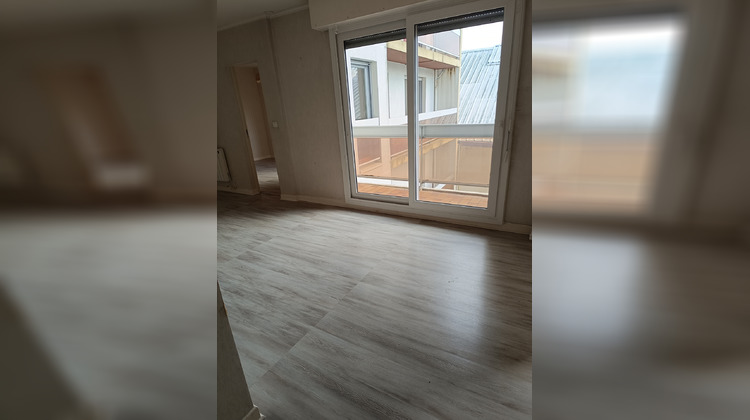 Ma-Cabane - Location Appartement Vierzon, 50 m²