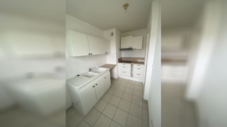 Ma-Cabane - Location Appartement Vierzon, 62 m²