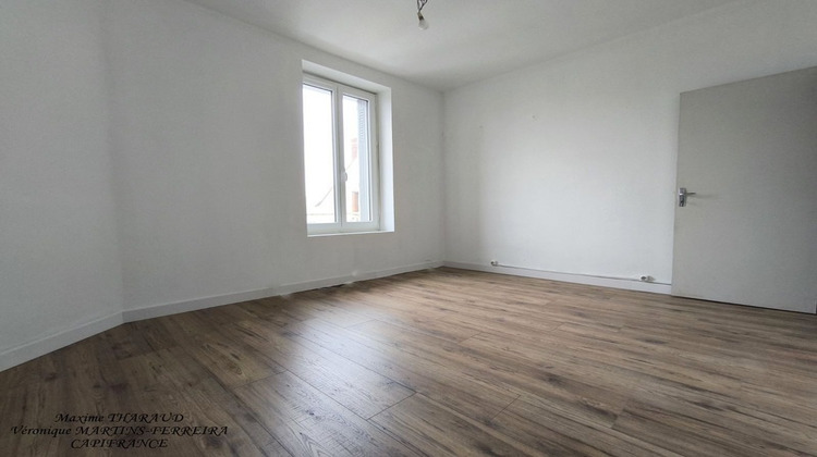 Ma-Cabane - Location Appartement VIERZON, 43 m²