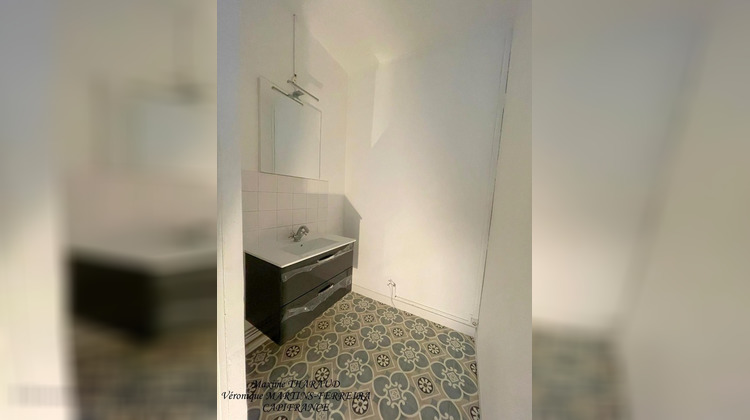 Ma-Cabane - Location Appartement VIERZON, 43 m²