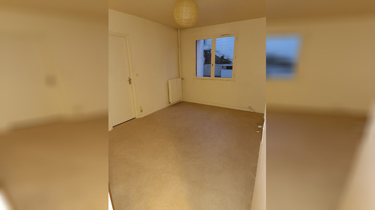 Ma-Cabane - Location Appartement Vierzon, 40 m²