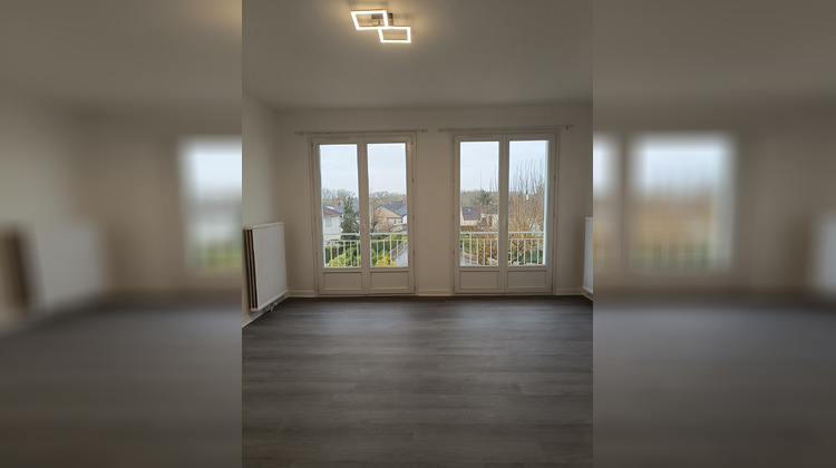 Ma-Cabane - Location Appartement Vierzon, 73 m²