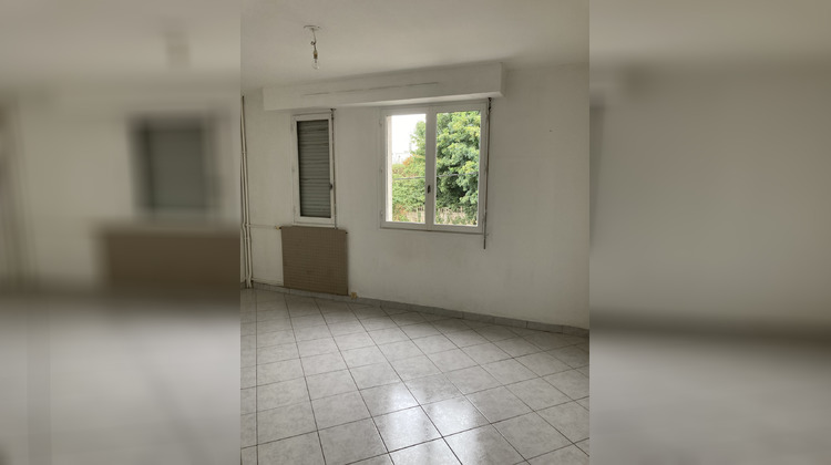 Ma-Cabane - Location Appartement Vierzon, 26 m²