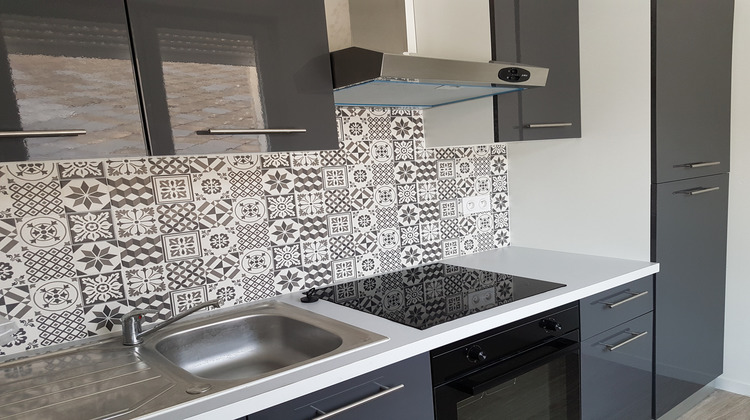 Ma-Cabane - Location Appartement Vierzon, 44 m²