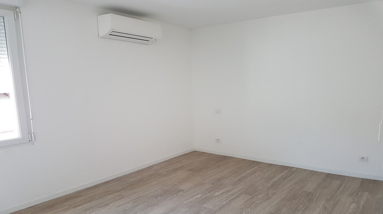 Ma-Cabane - Location Appartement Vierzon, 44 m²