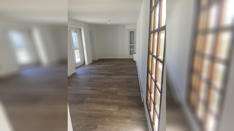 Ma-Cabane - Location Appartement Vierzon, 76 m²