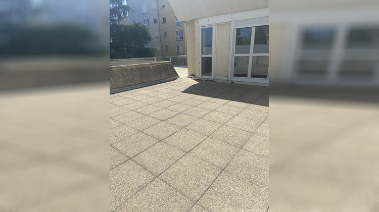 Ma-Cabane - Location Appartement Vierzon, 76 m²