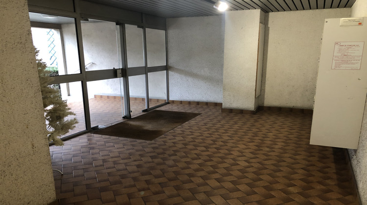 Ma-Cabane - Location Appartement Vierzon, 67 m²