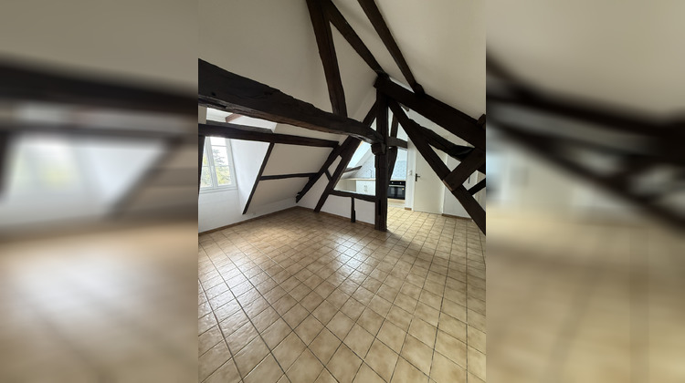 Ma-Cabane - Location Appartement Vierzon, 75 m²