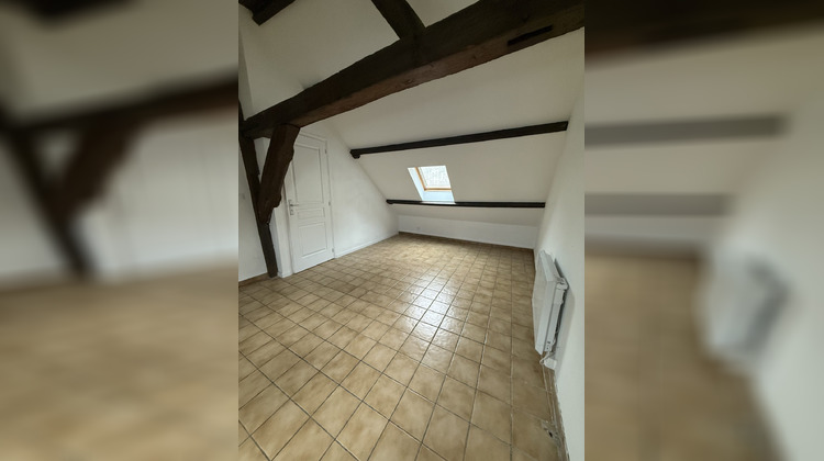 Ma-Cabane - Location Appartement Vierzon, 75 m²