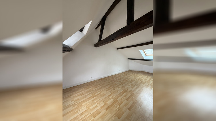 Ma-Cabane - Location Appartement Vierzon, 75 m²