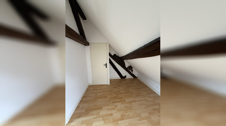Ma-Cabane - Location Appartement Vierzon, 75 m²