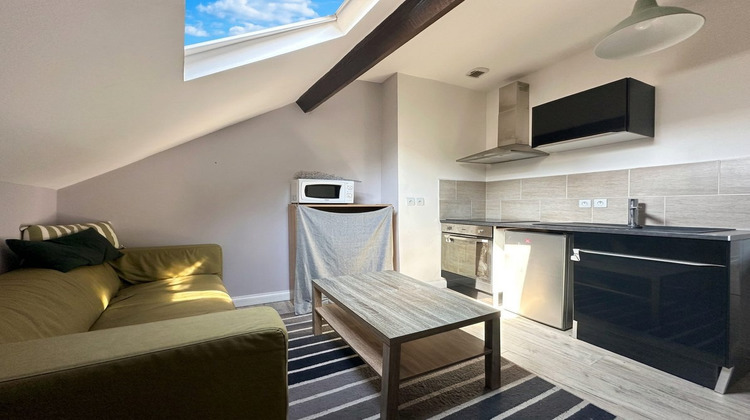 Ma-Cabane - Location Appartement Vierzon, 27 m²