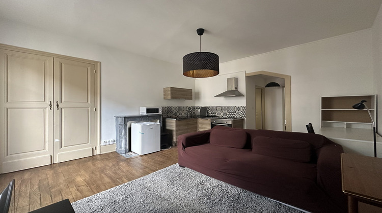 Ma-Cabane - Location Appartement Vierzon, 31 m²