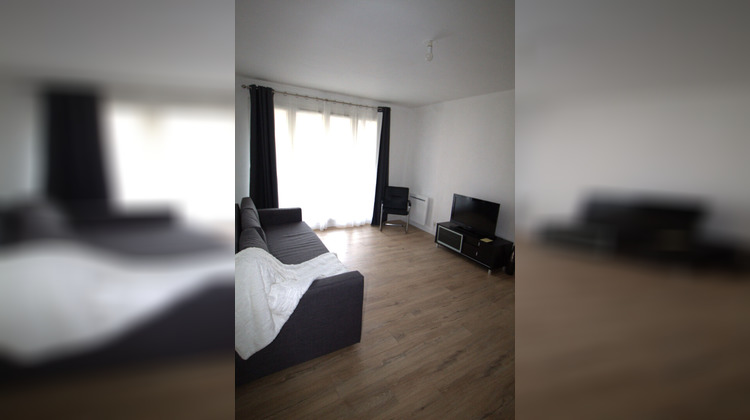 Ma-Cabane - Location Appartement VIGNEUX-SUR-SEINE, 57 m²