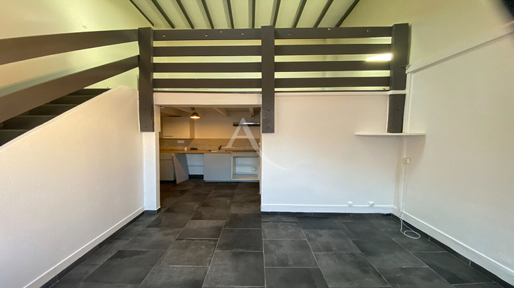 Ma-Cabane - Location Appartement VIGNEUX-SUR-SEINE, 30 m²