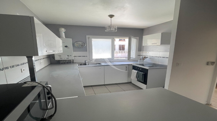Ma-Cabane - Location Appartement VIGNEUX-SUR-SEINE, 45 m²