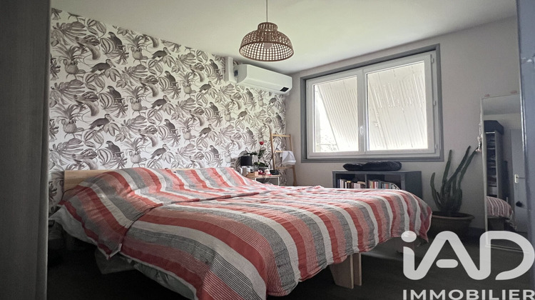 Ma-Cabane - Location Appartement Vignols, 65 m²