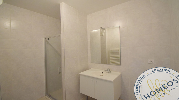 Ma-Cabane - Location Appartement VILLARS-LES-DOMBES, 50 m²