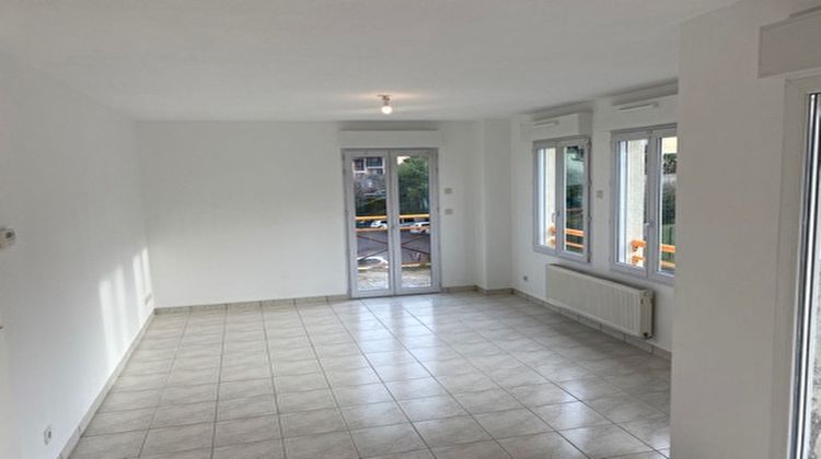 Ma-Cabane - Location Appartement VILLE-LA-GRAND, 70 m²