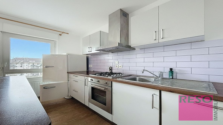 Ma-Cabane - Location Appartement VILLE LA GRAND, 55 m²