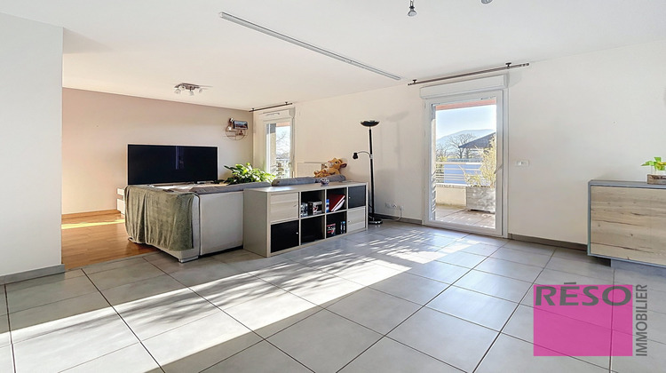 Ma-Cabane - Location Appartement Ville-la-Grand, 103 m²