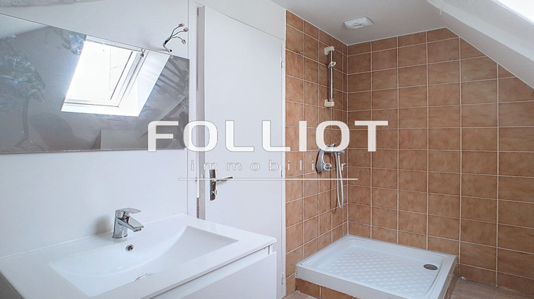 Ma-Cabane - Location Appartement VILLEDIEU-LES-POELES, 45 m²