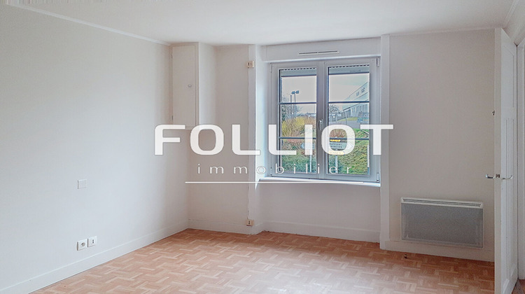 Ma-Cabane - Location Appartement VILLEDIEU-LES-POELES, 48 m²